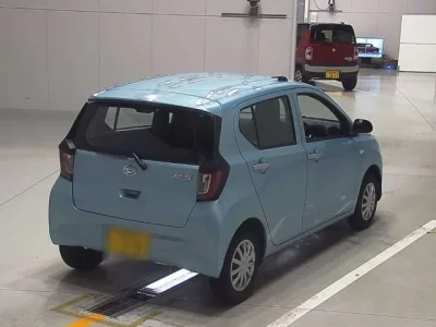 Daihatsu MIRA E S