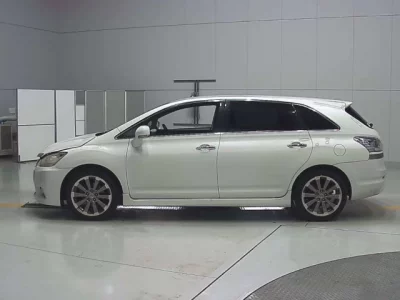 Toyota MARK X ZIO