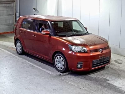Toyota COROLLA RUMION