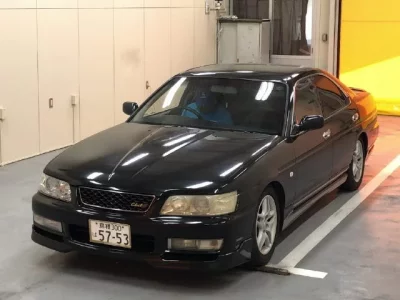 Nissan LAUREL