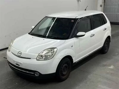 Mazda VERISA