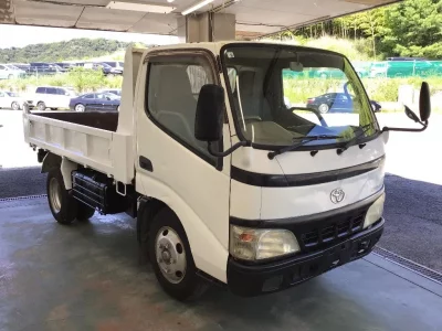 Toyota DYNA