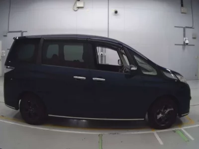 Mazda BIANTE