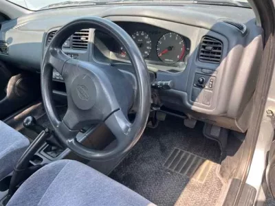 Nissan PRIMERA