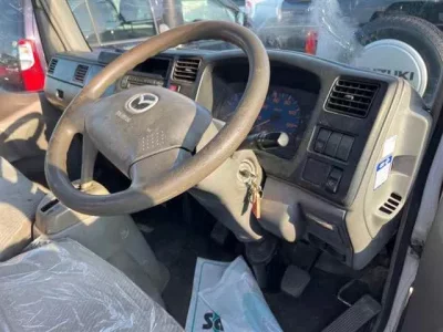 Mazda TITAN
