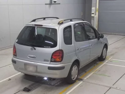 Toyota COROLLA SPACIO