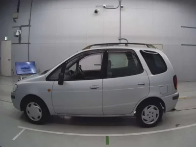 Toyota COROLLA SPACIO