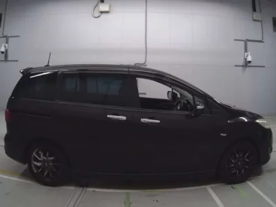 Nissan LAFESTA