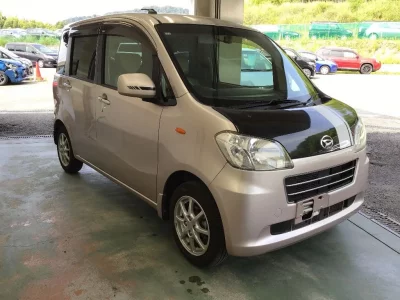 Daihatsu TANTO EXE
