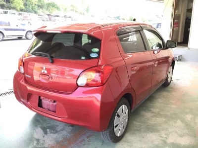 Mitsubishi MIRAGE