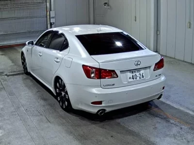 Lexus IS