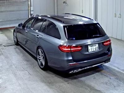 Mercedes-Benz E CLASS WAGON