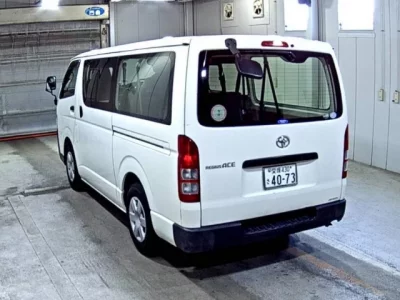 Toyota REGIUS ACE VAN