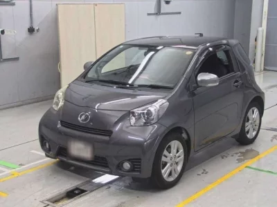 Toyota IQ