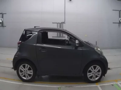 Toyota IQ