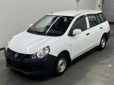 Nissan AD