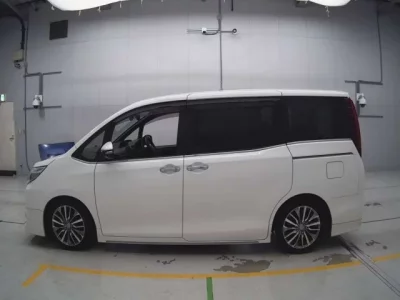 Toyota ESQUIRE