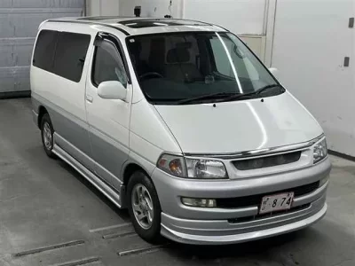 Toyota HIACE REGIUS