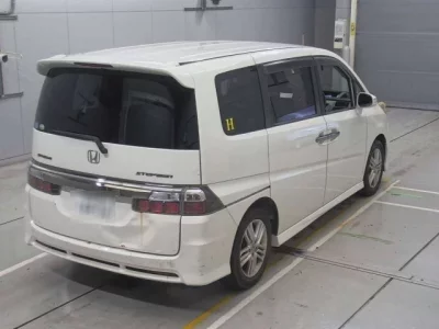 Honda STEP WAGON