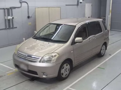 Toyota RAUM