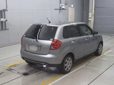 Mazda VERISA