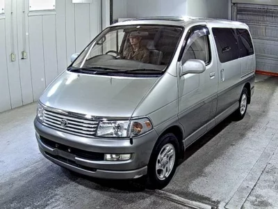 Toyota HIACE REGIUS