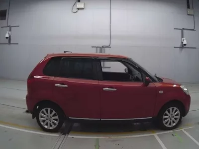 Mazda VERISA
