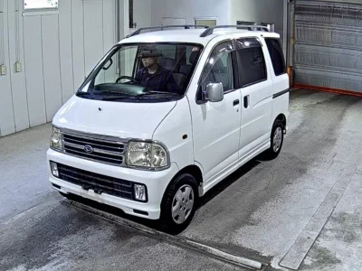 Daihatsu Atrai Wagon