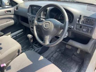 Toyota SUCCEED