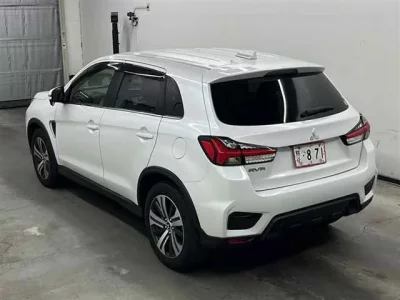 Mitsubishi RVR
