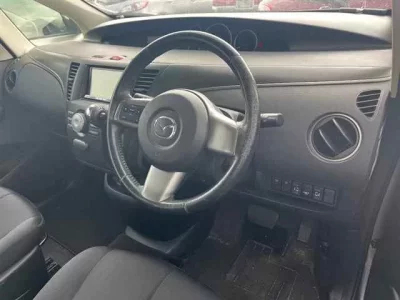 Mazda BIANTE
