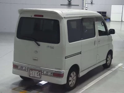 Daihatsu Atrai Wagon