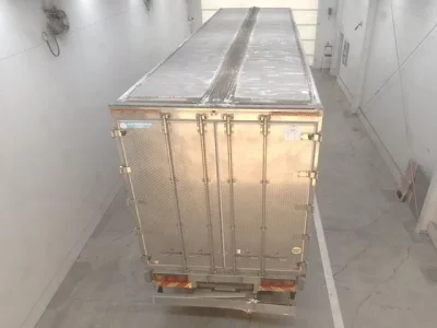 Isuzu TRUCK