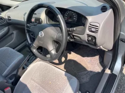 Nissan SUNNY