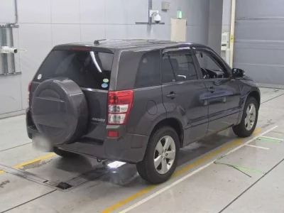 Suzuki GRAND ESCUDO