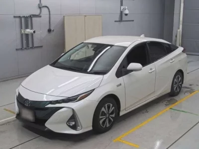 Toyota PRIUS PHV