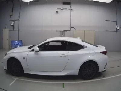 Lexus RC