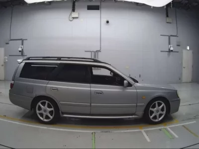 Nissan STAGEA