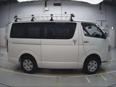 Toyota REGIUS ACE VAN