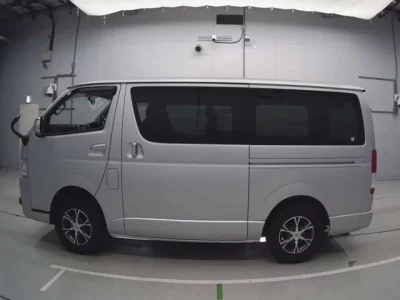 Toyota REGIUS ACE VAN