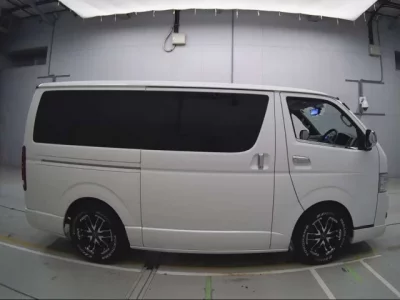 Toyota REGIUS ACE VAN