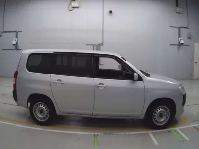 Toyota SUCCEED
