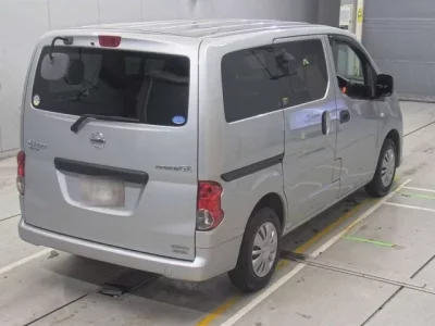 Nissan NV200