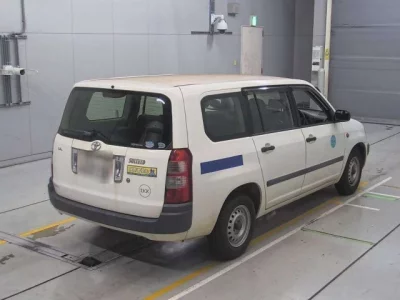 Toyota SUCCEED