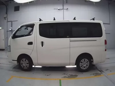 Nissan CARAVAN VAN