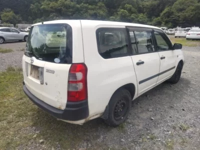 Toyota SUCCEED