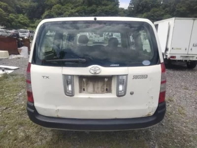 Toyota SUCCEED