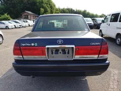 Toyota CROWN COMFORT