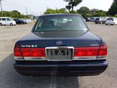 Toyota CROWN COMFORT