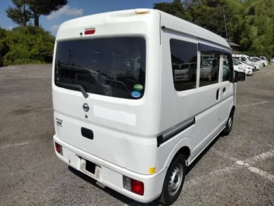 Nissan CLIPPER VAN
